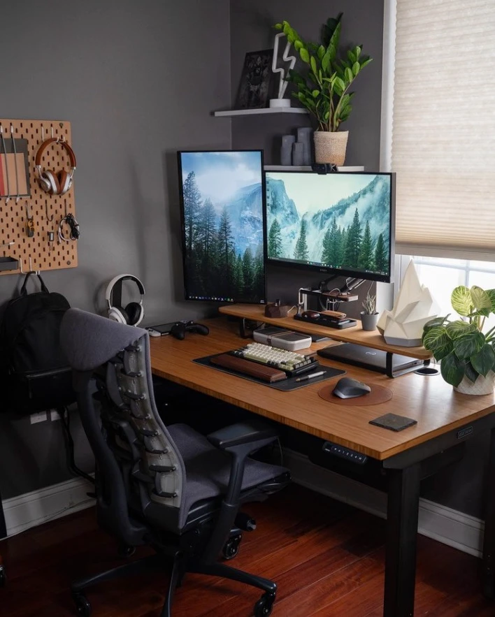 Frank Tkachenko's (@stylesofman) refined desk setup featuring an LG DualUp vertical monitor, Oakywood desk shelf, and curated premium accessories