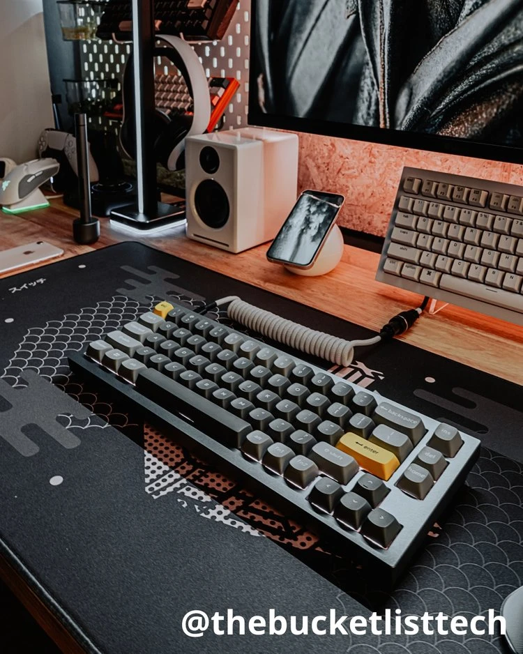 Keychron Q2 mechanical keyboard giveaway in collaboration with @thebucketlisttech on Instagram